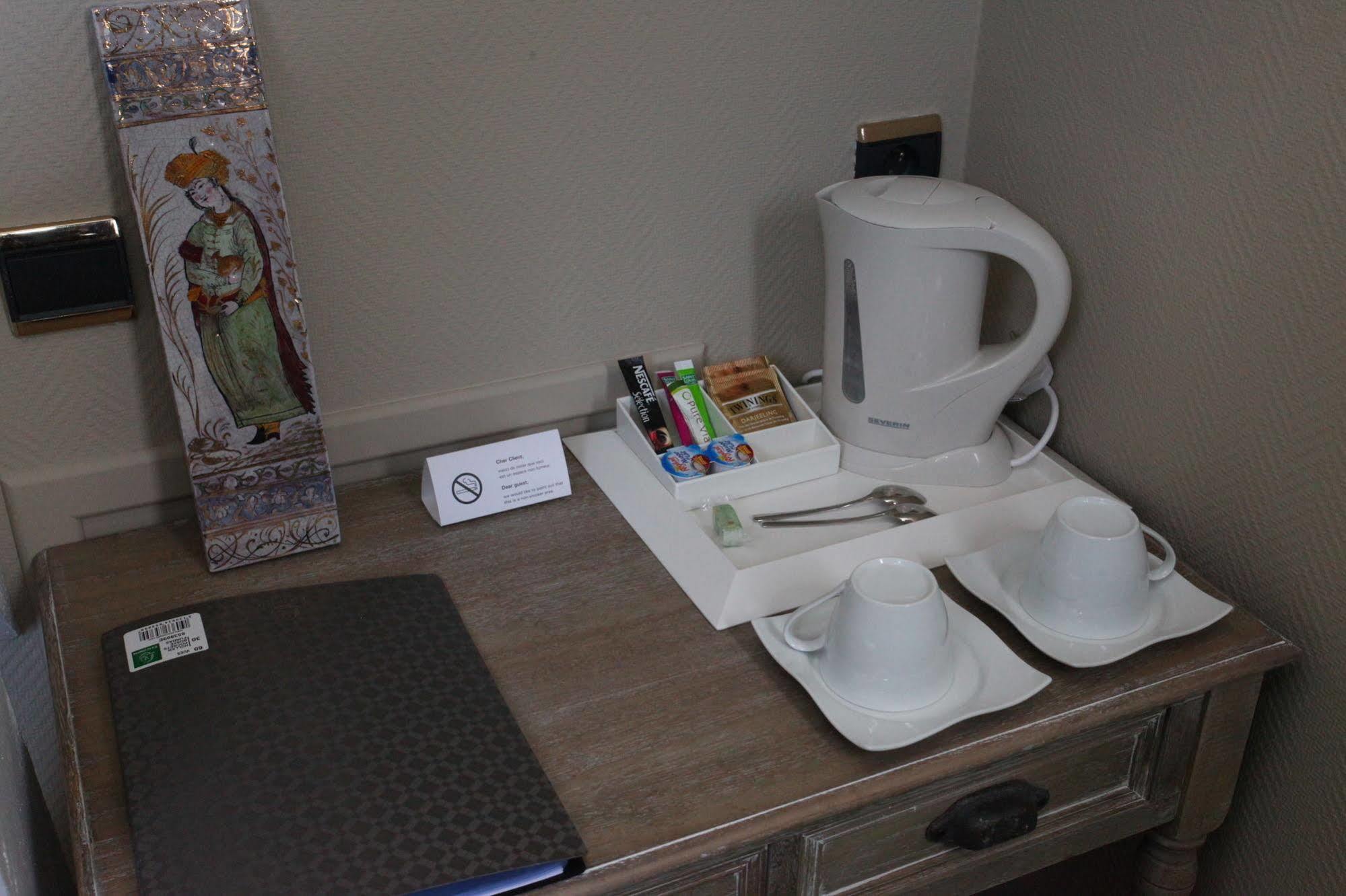 Saint Graal Bed & Breakfast Chamant Ngoại thất bức ảnh